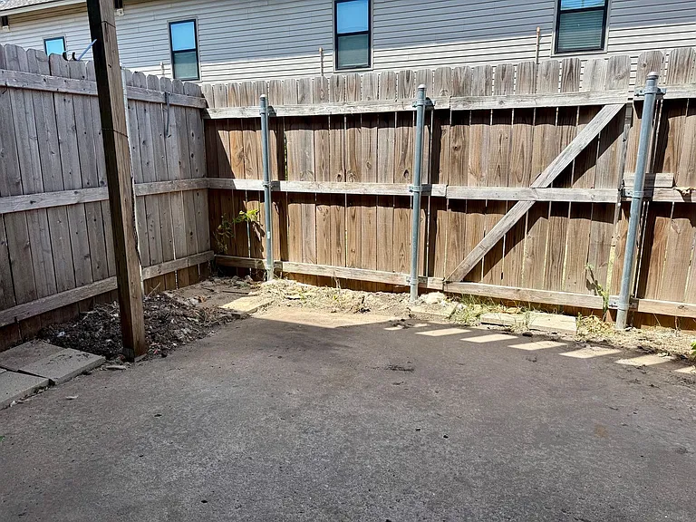 1901 E Lindsey St #30 — Photo 6