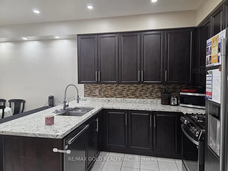 69 Personna Cir — Photo 8
