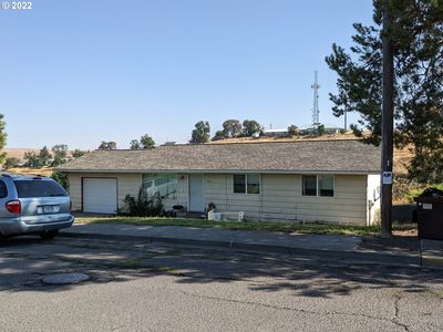 906 SE 2nd St, Pendleton, OR, 97801