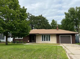 214 Bryant Ave SW, Wadena, MN 56482