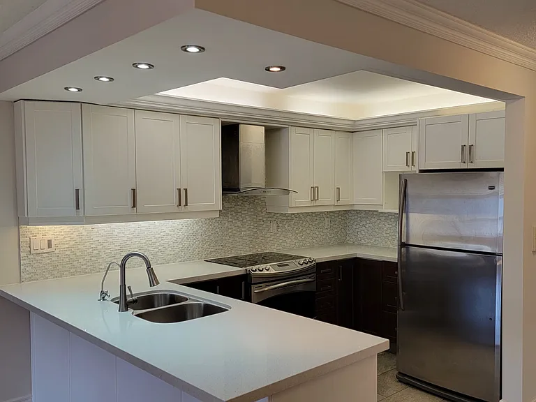5418 Yonge St #903 — Photo 16