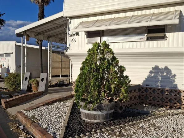 12813 7th St Space 65, Yucaipa, CA 92399