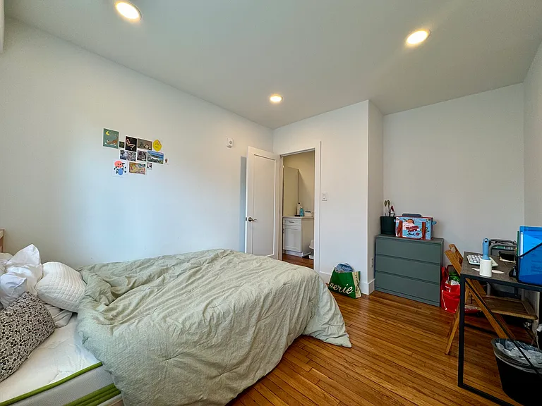 6655 Blakemore St #D — Photo 3