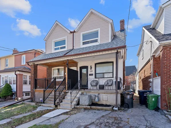 530 Lauder Ave, Toronto, ON M6E 3J4