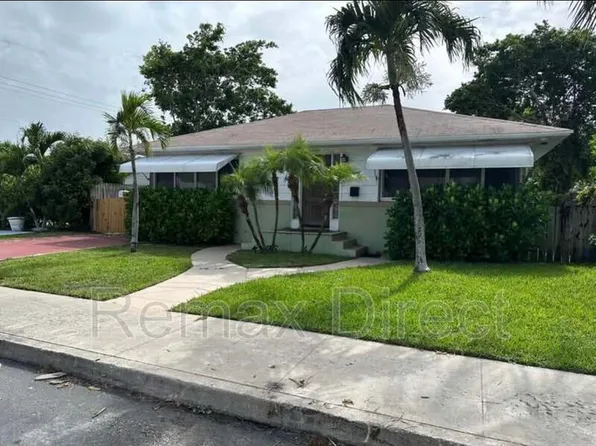 727 S M St #1, Lake Worth, FL 33460