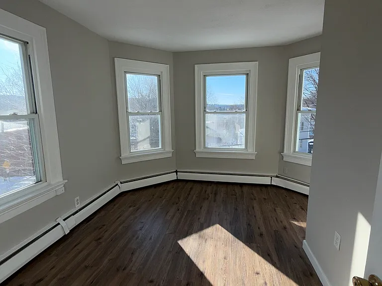42 Summer St #4 — Photo 3