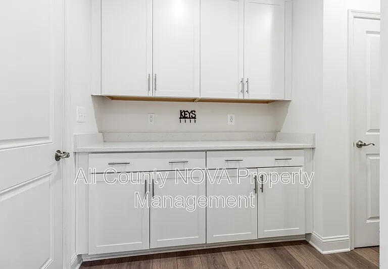 11010 N Riding Rd — Photo 15
