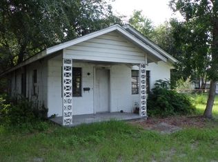 612 N Crawford St, Waycross, GA 31503