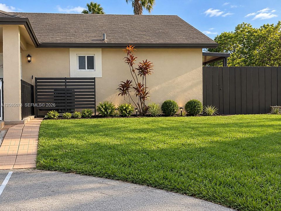1st image of 13572 SW 285th Ter
