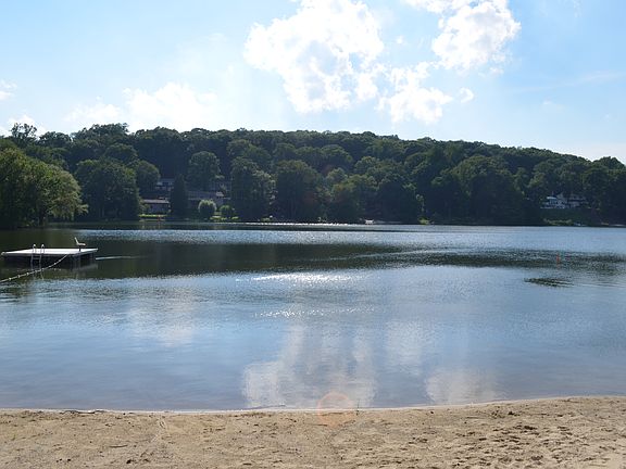 High Crest Lake