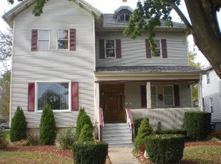 1408 Brown Ave APT 2W, Evanston, IL 60201