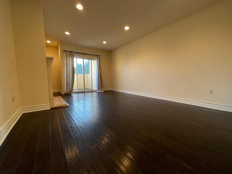 1409 S Westgate Ave #202 — Photo 4