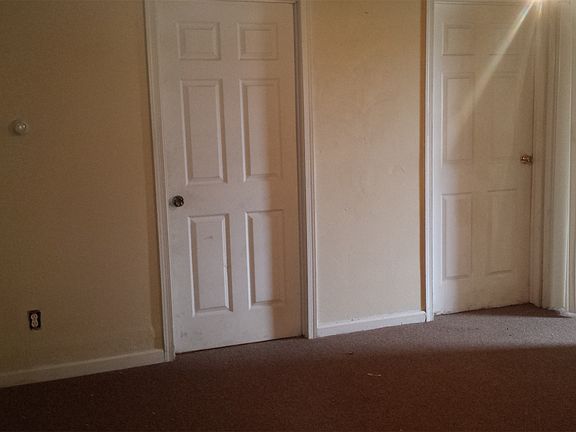 4th image of 4046 Brooke St Unit C