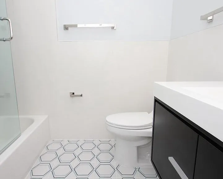 810 N Uber St #3 — Photo 16