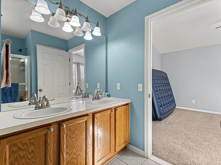 7164 Richmond Dr — Photo 27