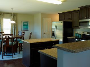 117 Hartwood Lake Ln, Greer, SC 29650