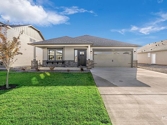 2nd image of 735 Cheri Ct