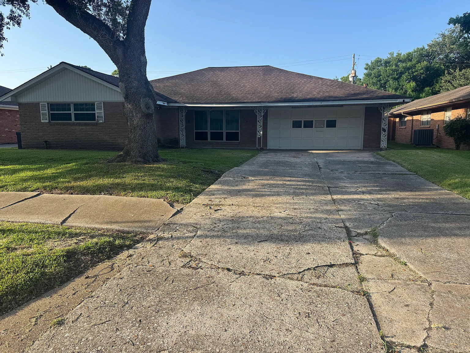5 bed, 2519 sqft, $800 — Photo 2