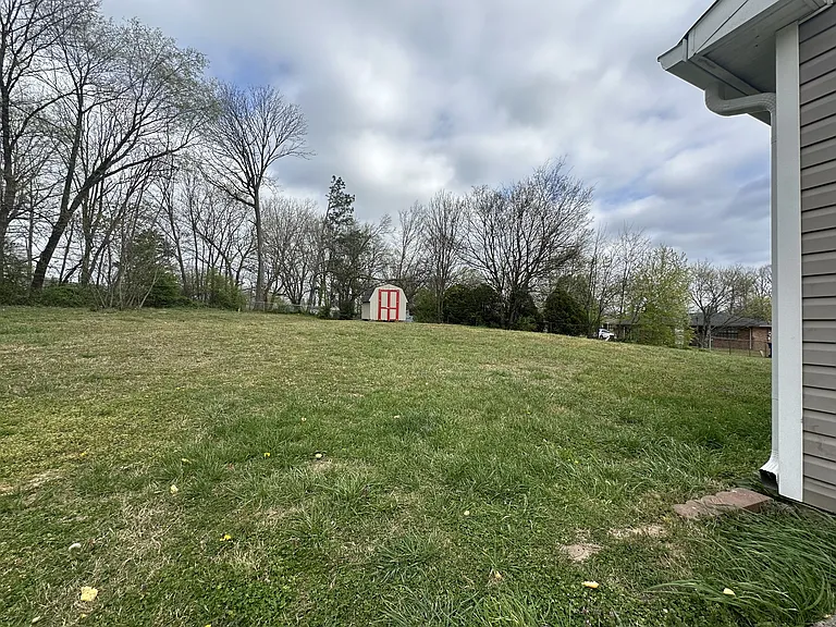 361 Dupuis Dr — Photo 22