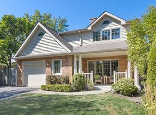 2034 Highland Ave, Wilmette, IL 60091