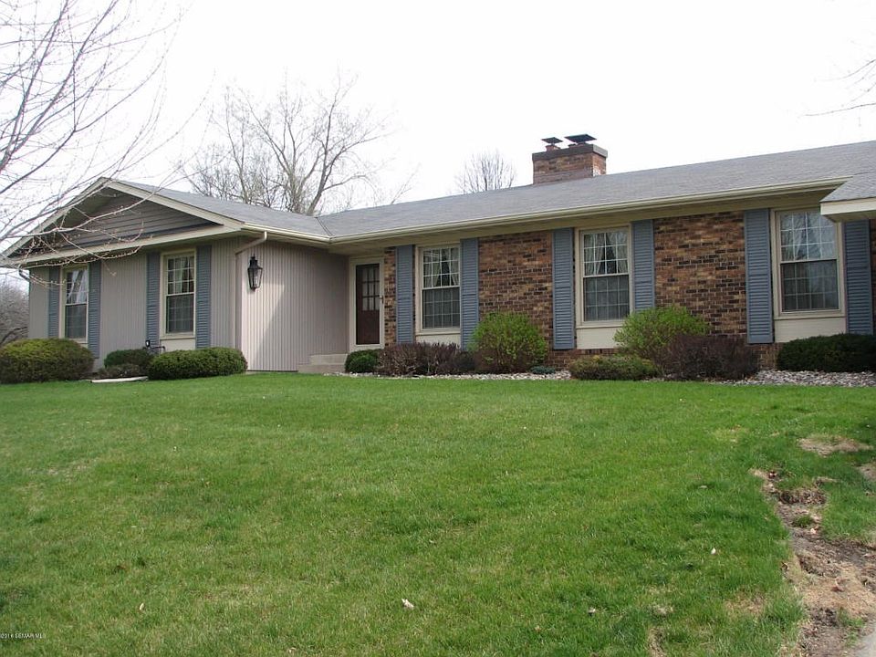 605 CRESTVIEW