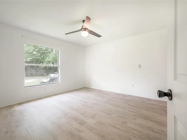 1508 E Jean St — Photo 24