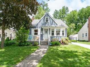 1212 Butternut Ave, Royal Oak, MI 48073