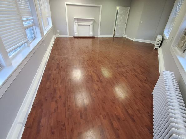 200 S Main St #B