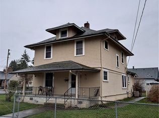 518 7th St SW, Puyallup, WA 98371