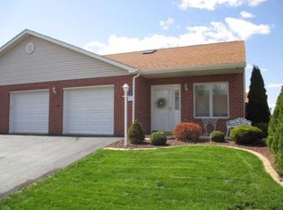 785 Everview Ln, Derry, PA 15627