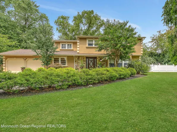 12 Sunnybrook Drive, Freehold, NJ 07728