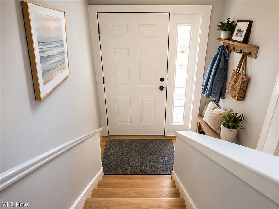 5637 N Greenway Ct, Cleveland, OH 44143 | Zillow