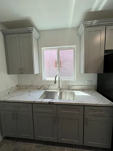 2333 S Mansfield Ave #2 Photo 1