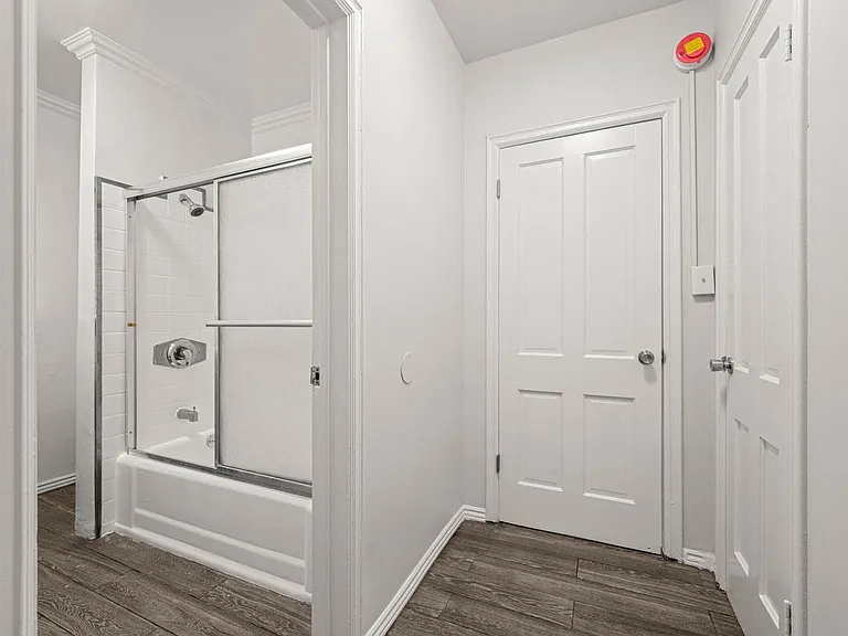 4195 Leimert Blvd — Photo 17