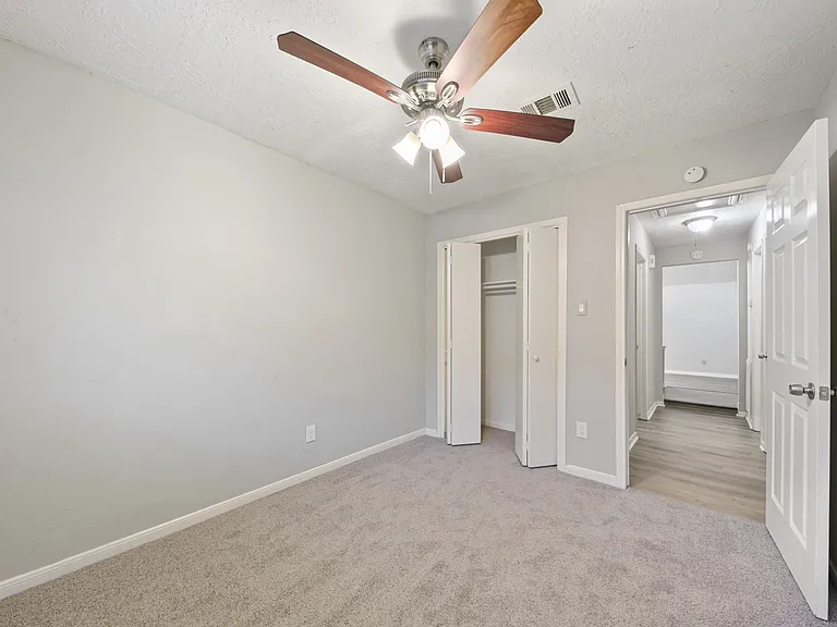 10530 Rippling Fields Dr — Photo 28