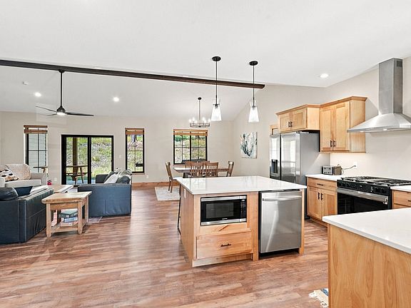 5th image of 11263 Westwind Ct
