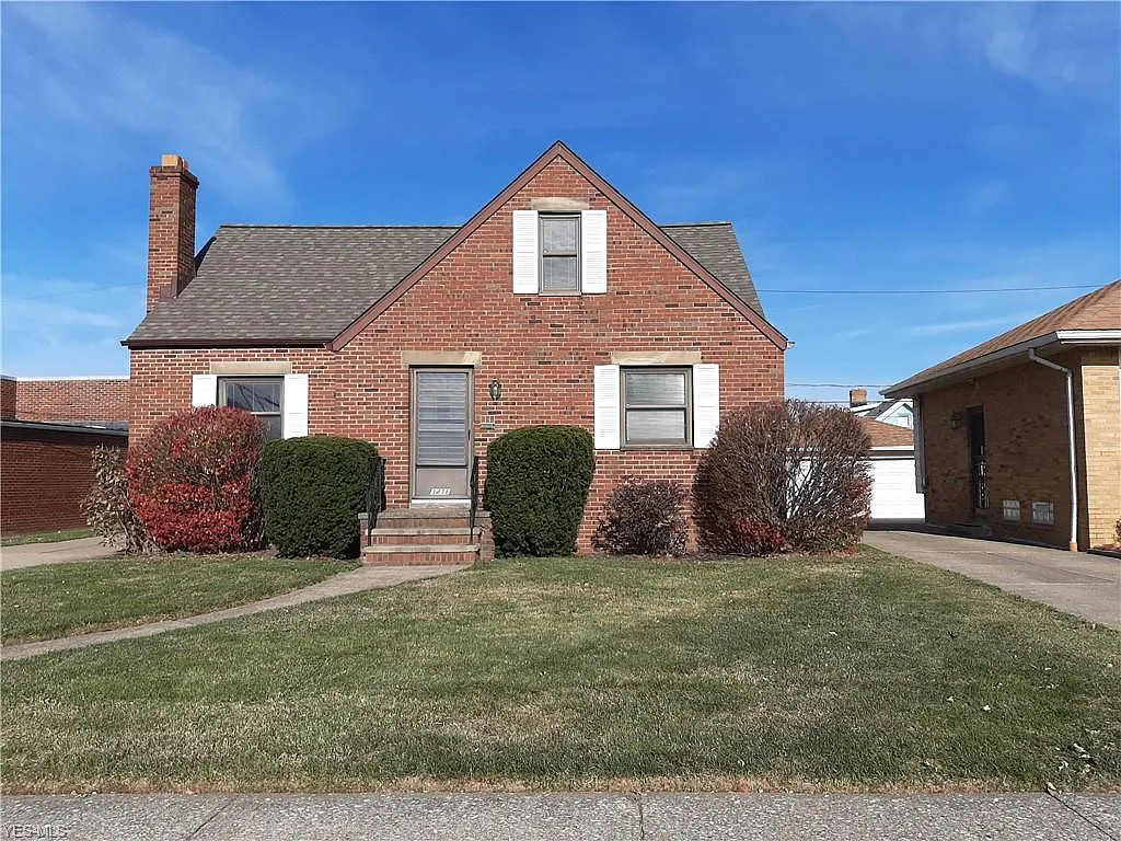 3438 Wales Ave photo 1