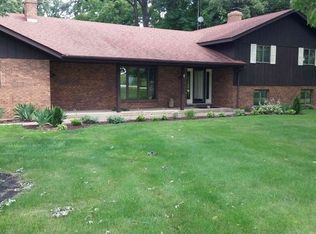 40W444 Atchison Dr, Hampshire, IL 60140