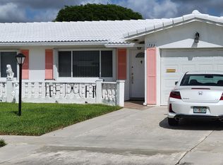 1723 SW 16th St, Boynton Beach, FL 33426