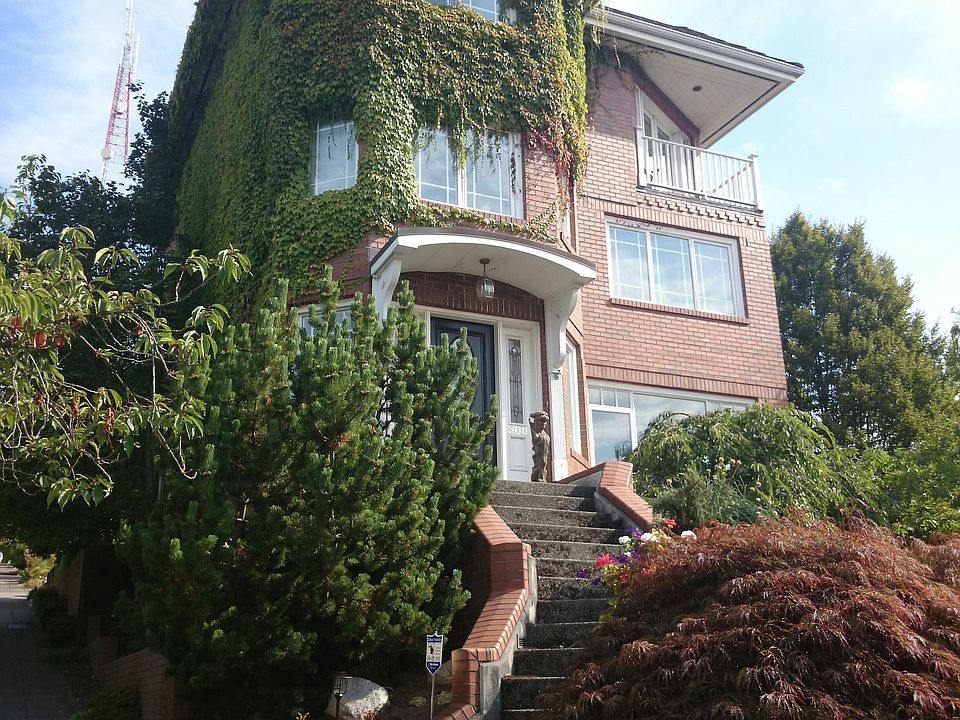 1st image of 300 Highland Dr