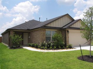 1943 Bravos Manor Ln, Fresno, TX 77545