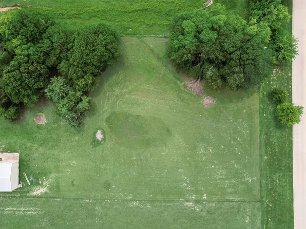 3870 Ledgestone Ln, Midlothian, TX 76065