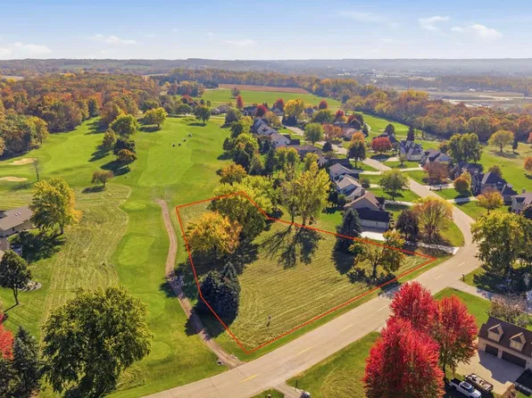 000 LEDGEWOOD DRIVE, Fond Du Lac, WI 54937