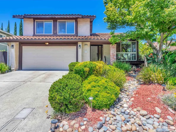 2307 Oak Glen Cir, Martinez, CA 94553