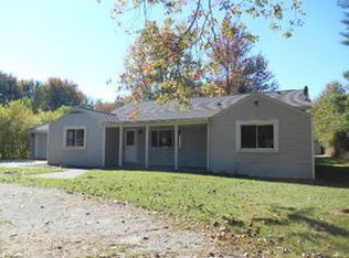 2911 Beach Rd, Port Huron, MI 48060