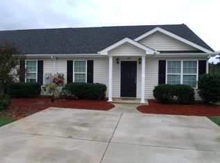 107 Shamrock Dr, Greenwood, SC 29649