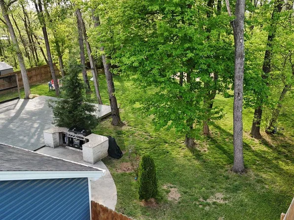 2726 Bagby Way, Louisville, KY 40216