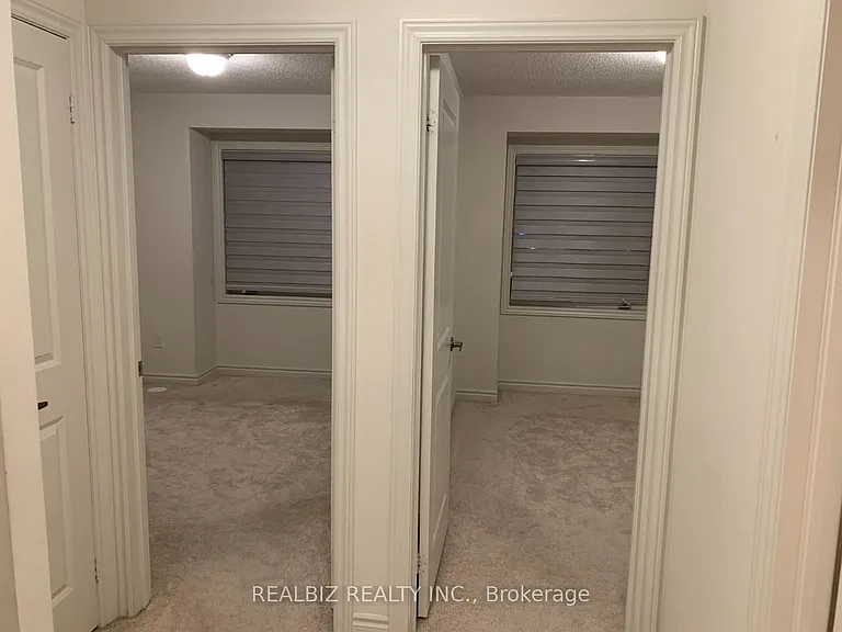 50 Edinburgh Dr #19 — Photo 14
