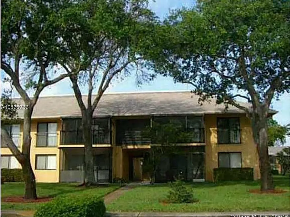 Building Photo 3