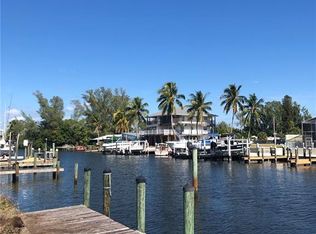 3182 York Rd, Saint James City, FL 33956